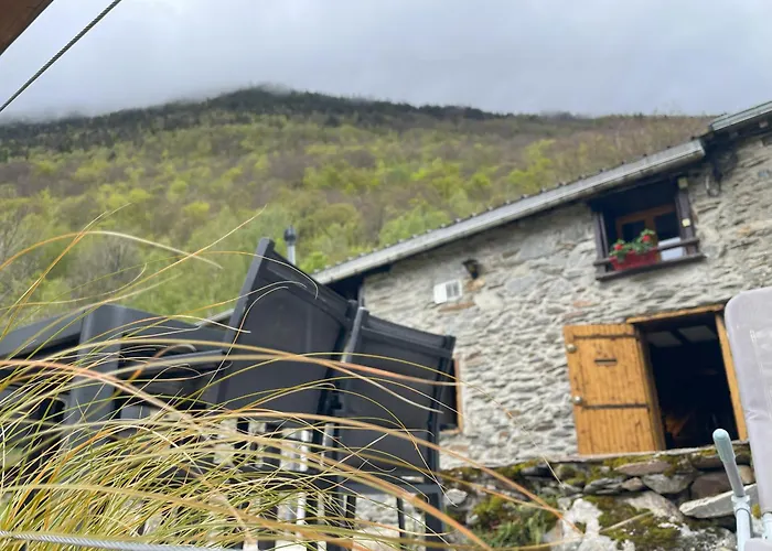Grange Renovee, Pyrenees Ariegeoises, Gite Haute Ariege